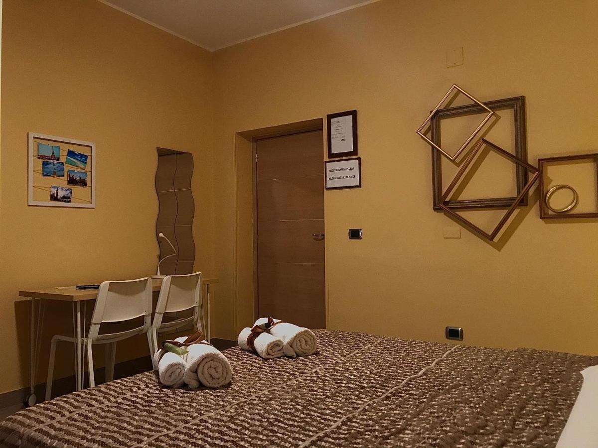 B&B Le Camerette Di Edda Кассино Экстерьер фото